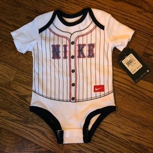 NIKE onsie